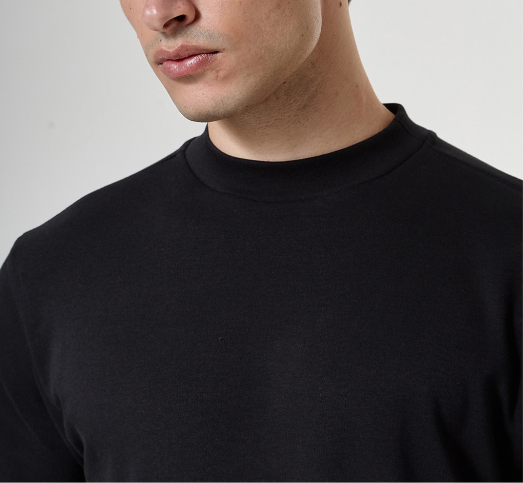 Colar amuleto esmeralda - Vista