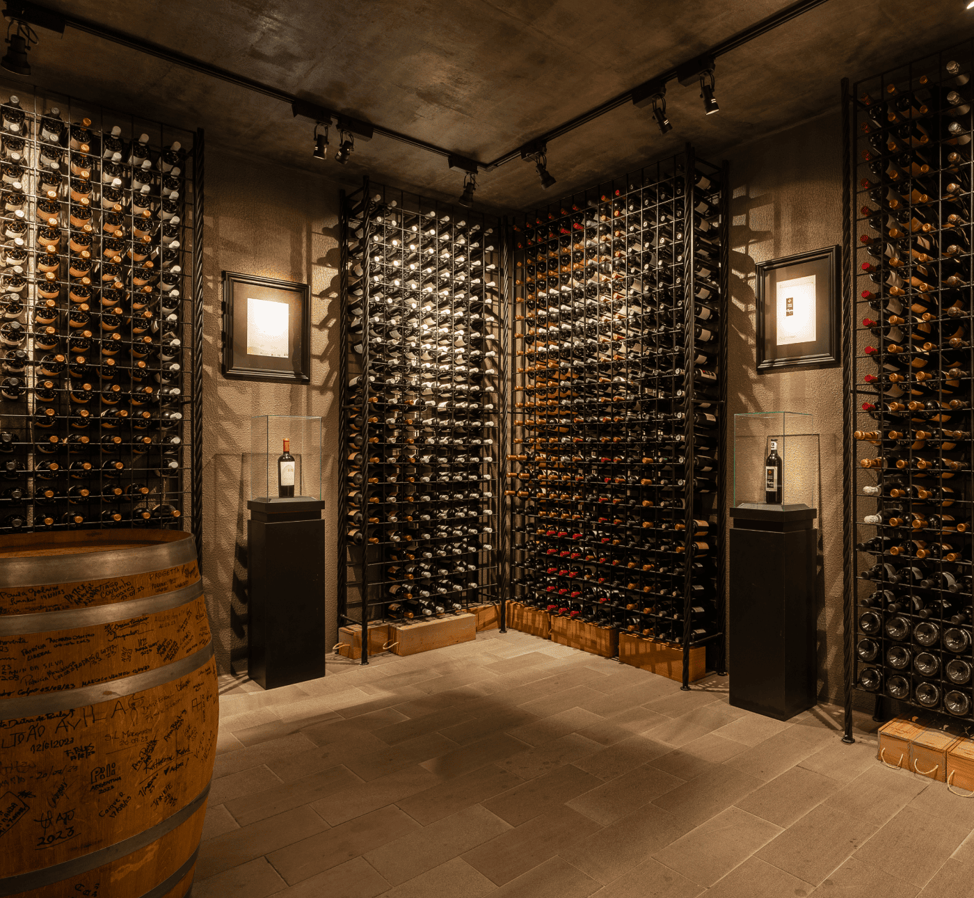 Colar amuleto esmeralda - Vista