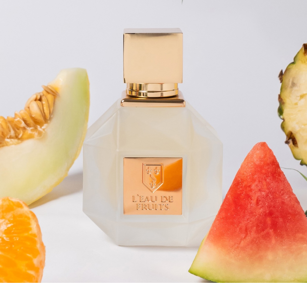 Colar amuleto esmeralda - Vista