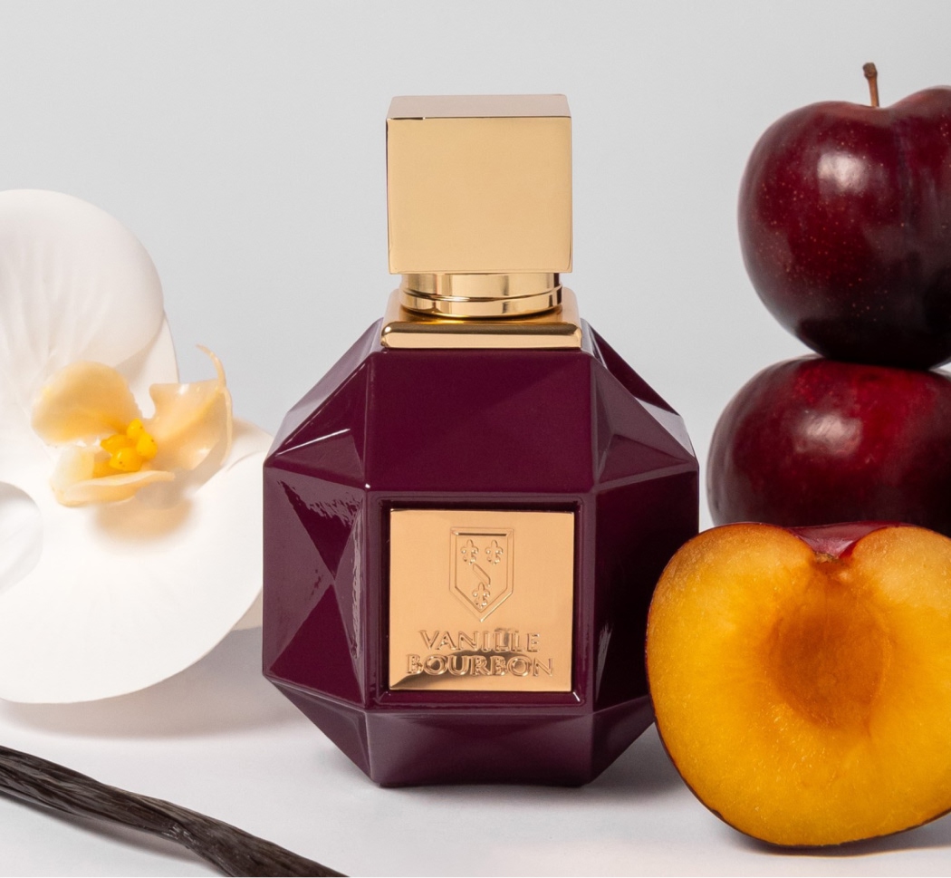 Colar amuleto esmeralda - Vista